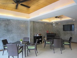White Cat Hotel