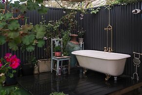 Jasmine's Cottage