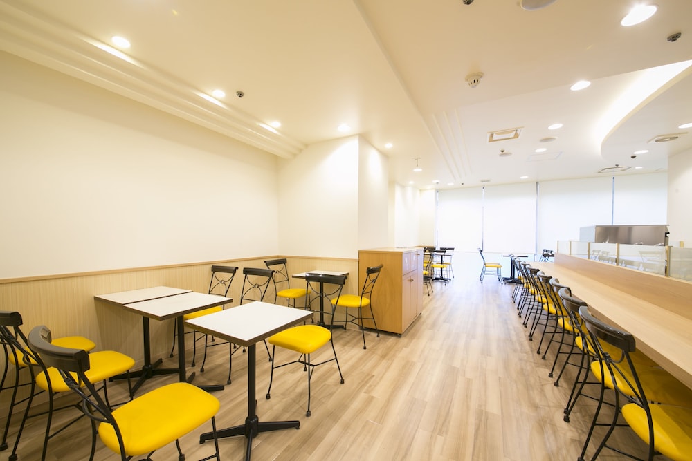 Hotel S-Plus Hiroshima Peace Park