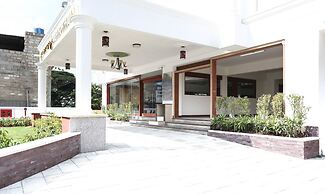 Treebo Premium Askhaya Mahal Inn