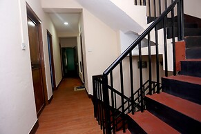 Hotel Rising Home