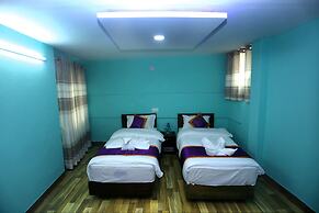 Hotel Rising Home