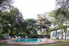 Adlib Executive Lodge