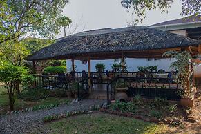Adlib Executive Lodge