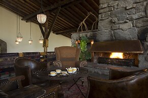 Lobo Wildlife Lodge