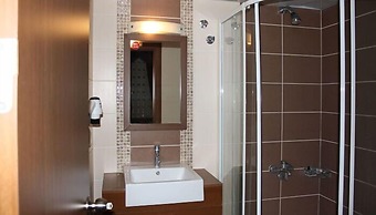 Sandikci Hotel