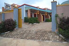 Wailers Lodge