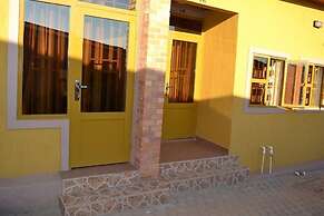 Wailers Lodge