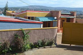 Wailers Lodge