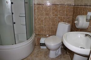 Gostiny Dvor Hotel - Hostel