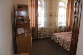 Gostiny Dvor Hotel - Hostel