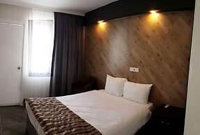 Hotel Kum