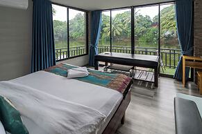 Samathi Lake Resort