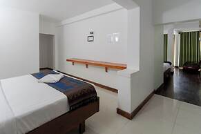 Samathi Lake Resort