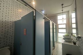 Memmoth Cafe & Hostel in Lampang