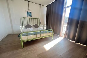 Memmoth Cafe & Hostel in Lampang