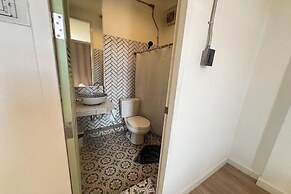 Memmoth Cafe & Hostel in Lampang