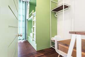 Memmoth Cafe & Hostel in Lampang