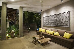 Sarina Boutique Hotel