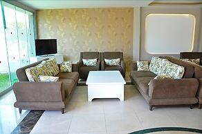 Grand Akca Hotel