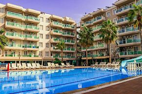 Grand Akca Hotel