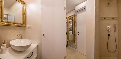 Jupiter Lux Rooms
