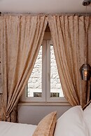 Jupiter Lux Rooms