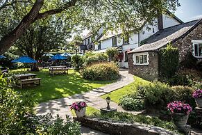 The Greyhound Inn & Hotel