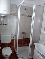 Apartments Metajna X