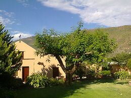 Trackers Inn