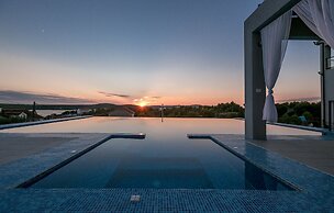 Villa Toma - Private Estate