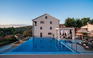 Villa Toma - Private Estate