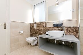 Villa Toma - Private Estate