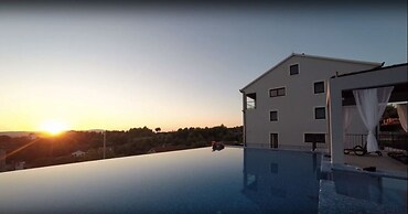 Villa Toma - Private Estate