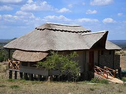 Serengeti Safari Lodge