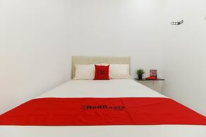 RedDoorz Plus @ Kapuk Business Park