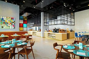 Aloft by Marriott Palm Jumeirah