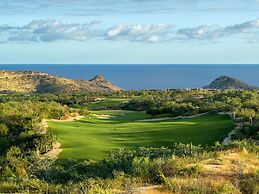 Montage Los Cabos