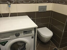Celik Apartments
