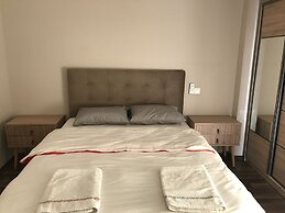 Celik Apartments