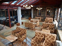 Lithos Hotel & Spa