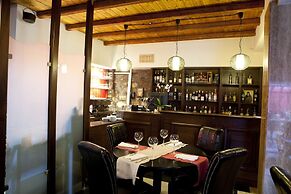Lithos Hotel & Spa