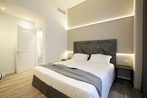 Villa Liberty - Lake Como Rooms & SPA