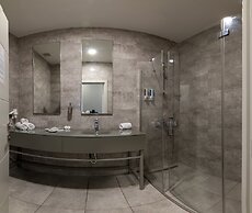 Agora Suites