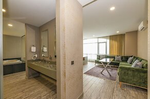 Agora Suites