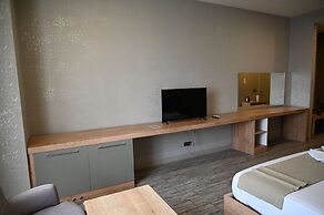 Agora Suites