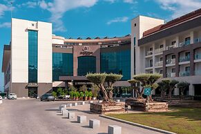 DoubleTree by Hilton Antalya-Kemer All-Inclusive Resort