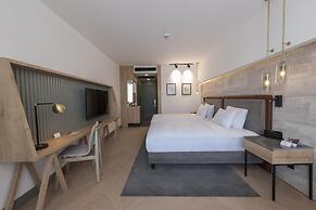 DoubleTree by Hilton Antalya-Kemer All-Inclusive Resort