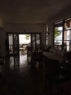 Sun N Sea Hotel