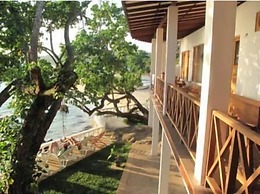 Sun N Sea Hotel